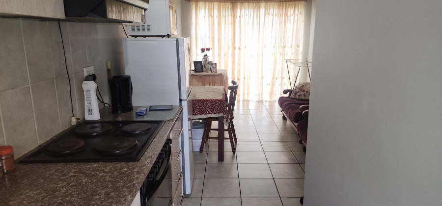 2 Bedroom Property for Sale in Heideveld Western Cape